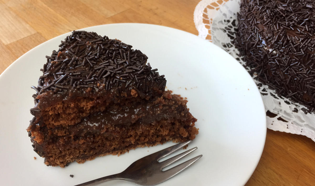 Receita de Bolo Brigadeiro - Receitas da catarina